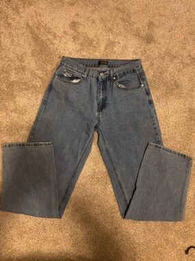 White Fox Boutique Women's Straight Leg High-Rise Jeans - Medium Blue